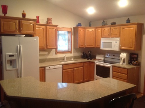 Honey Oak Kitchen With Greige Backsplash Honey Oak Kitchen With Greige Backsplash
