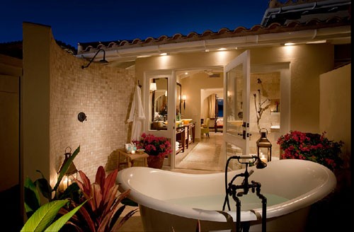 Shower Courtyard - tropical - bathroom - portland - by MCM Design