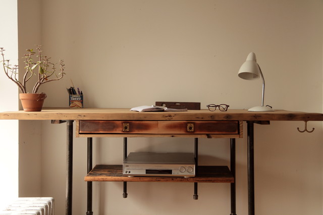 Up Stand Desks-Wood