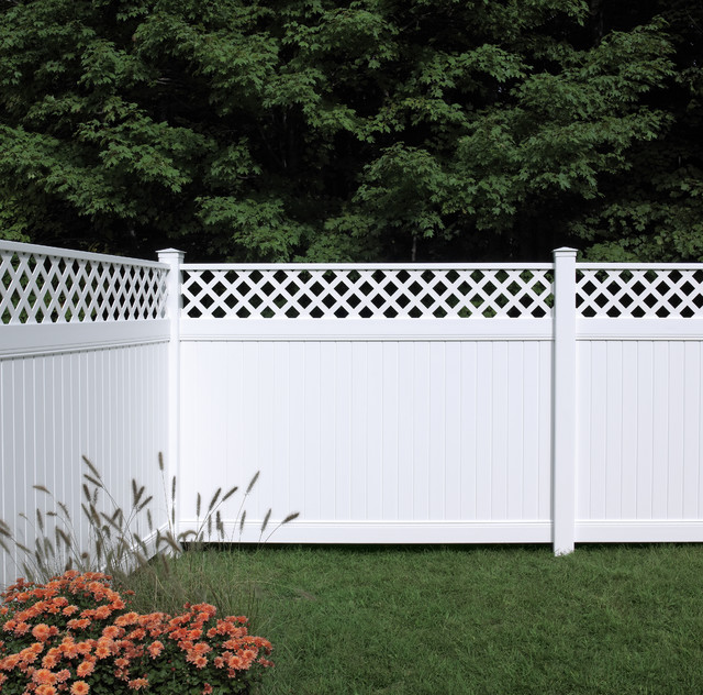 Bufftech New Lexington with Lattice Privacy Vinyl Fence Home Fencing