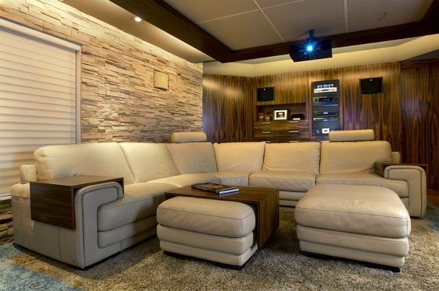 Comfy home theatre and family room - Modern - Home Theater ...