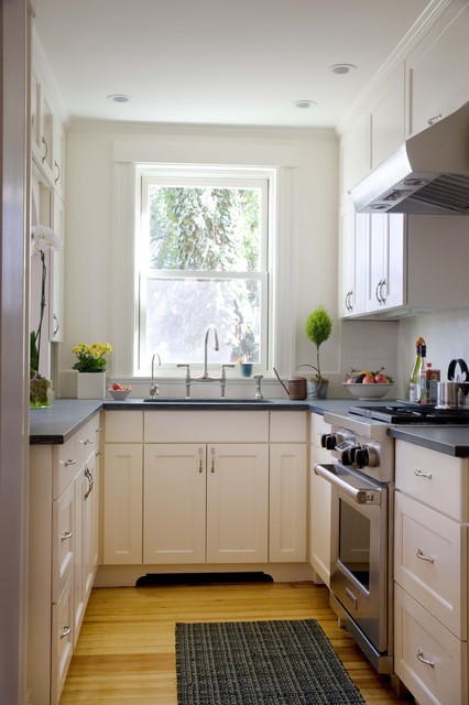 10 Ways to Make a Small Kitchen Feel Bigger