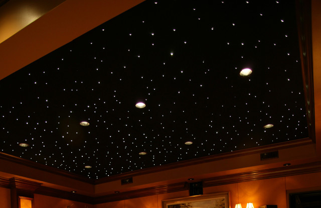 28 Ceiling Fibre Optic Lights Tails Twinkle Star