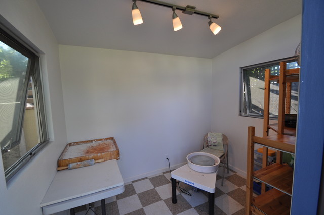 10x8 Pottery Shed Modern other metro by Studio Shed