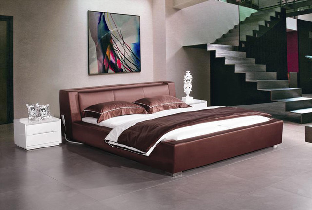 Berlin - Modern Mahogany Leather Platform Bed modern-beds