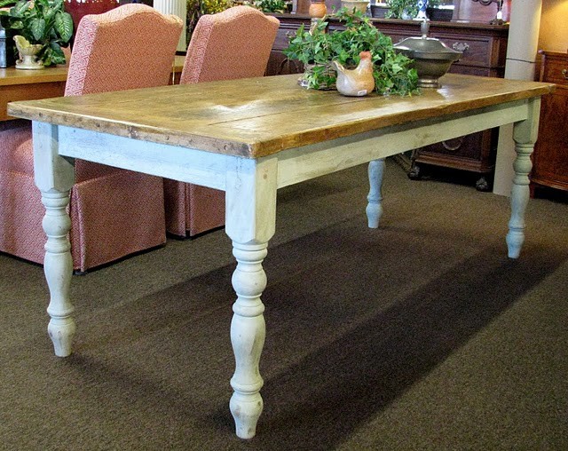 French Country Dining Tables