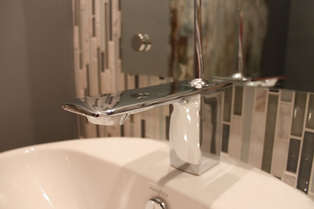Powder Bath modern