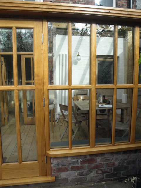 Didsbury Oak Conservatory traditional patio