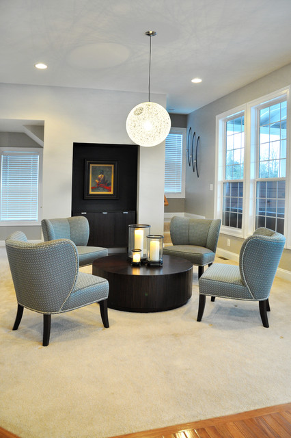 Sunroom / Sitting Room contemporary living room