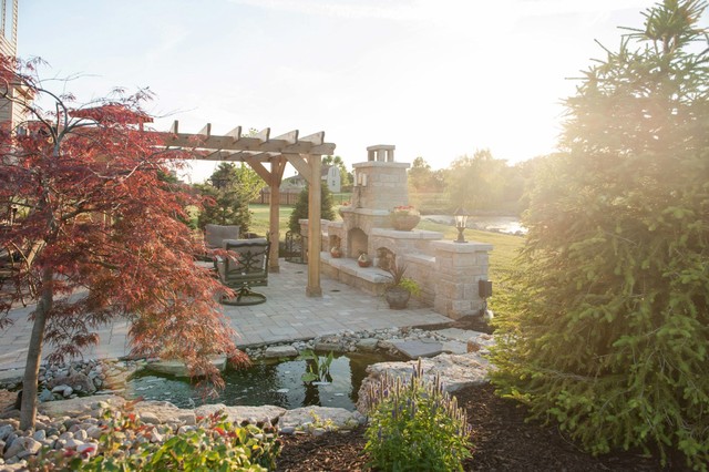 Outdoor Fire Places traditional-patio