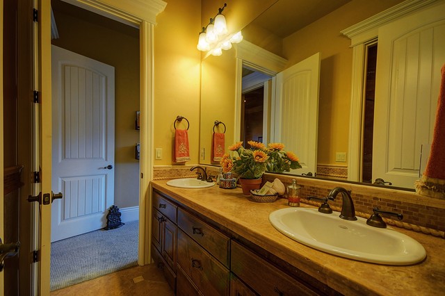 Kalithea traditional-bathroom