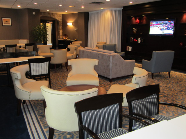 Sheraton Montreal Airport Hotel Club Lounge Contemporary Media