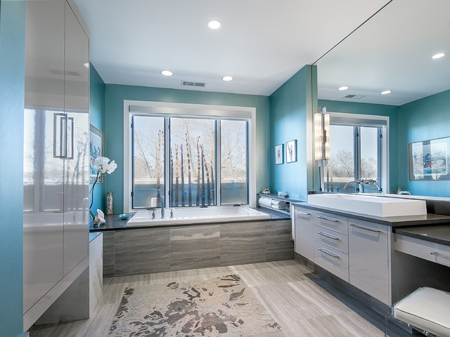 contemporary bathroom by Teri Fotheringham Photography