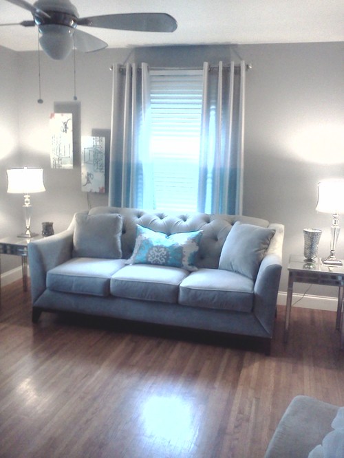 I have lightgray sofa w/turquoise pillow what colors can i ...