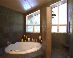 Graham Simmons, Builder and Architect traditional bathroom