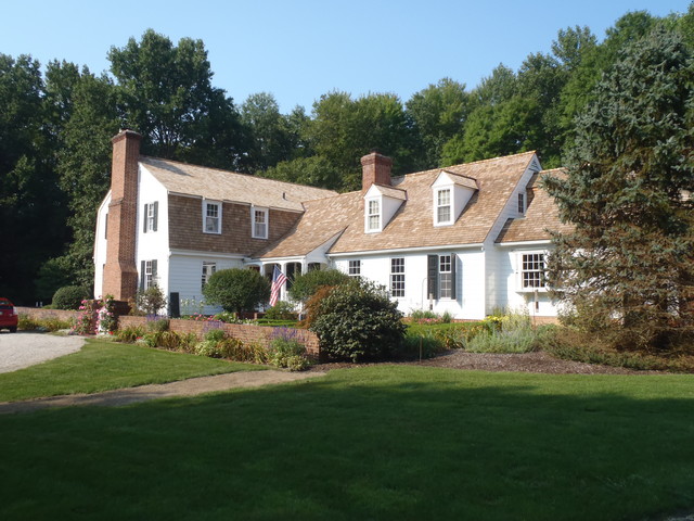 Exteriors traditional-exterior