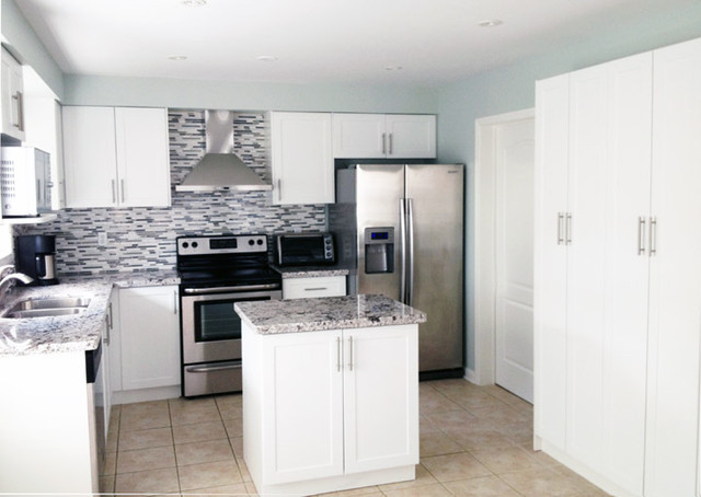 White Kitchen contemporary-kitchen