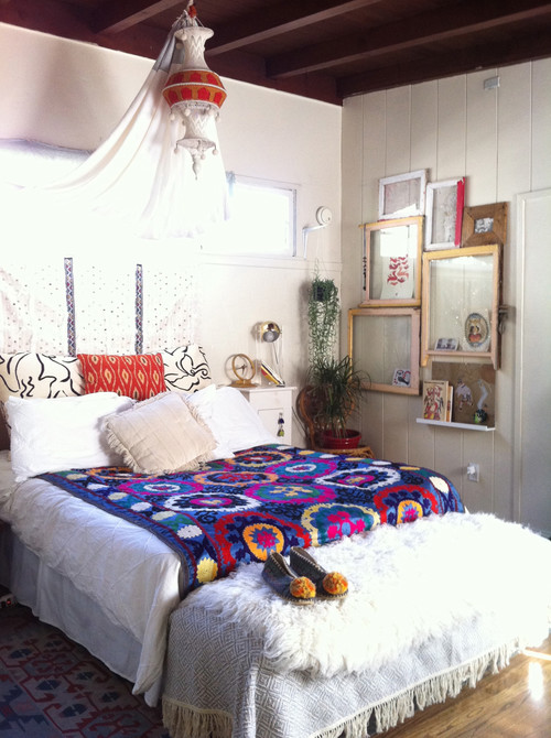 Eclectic Bedroom by Los Angeles Media and Bloggers Justina Blakeney