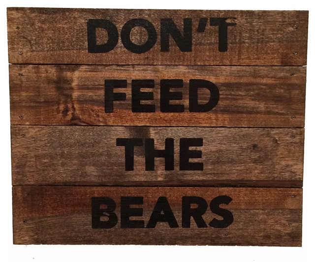 don-t-feed-the-bears-sign-rustic-novelty-signs-by-upnorth-gifts
