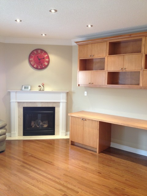 Custom Home Office Built-in contemporary
