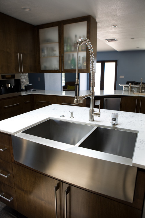 stainless steel farmhouse sink