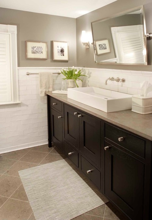 Sink and sconces - Houzz
