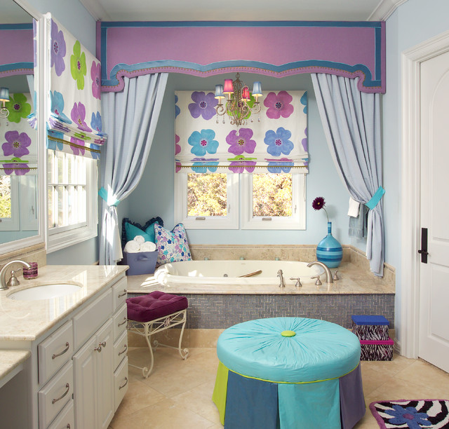 Children's Spaces traditional-bathroom