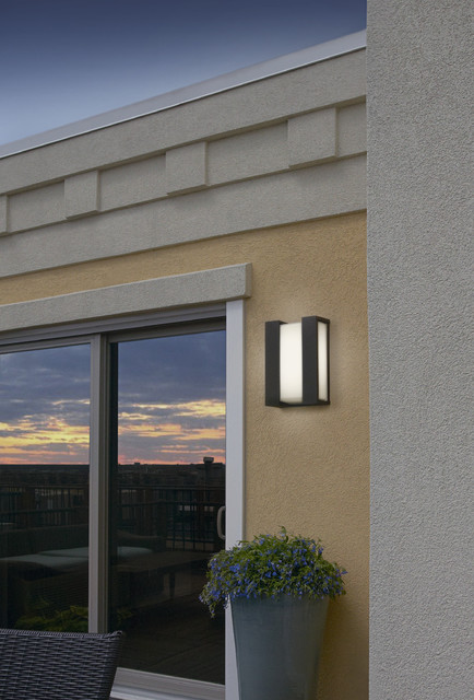 Outdoor Patio traditional-exterior