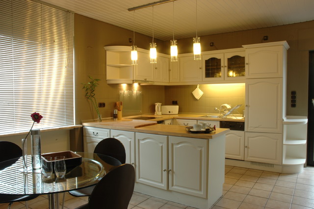New York Appartment contemporary-kitchen