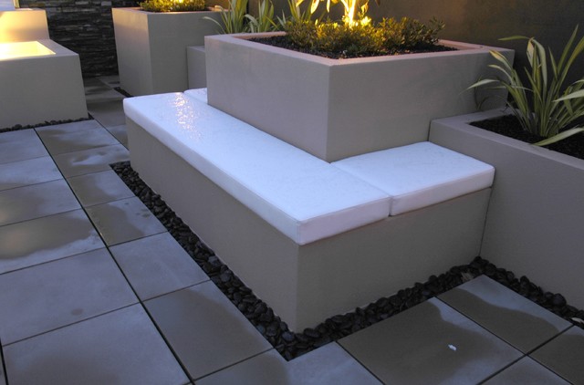 landscape idea | Outdoor planters, Outdoor furniture sets, Backyard