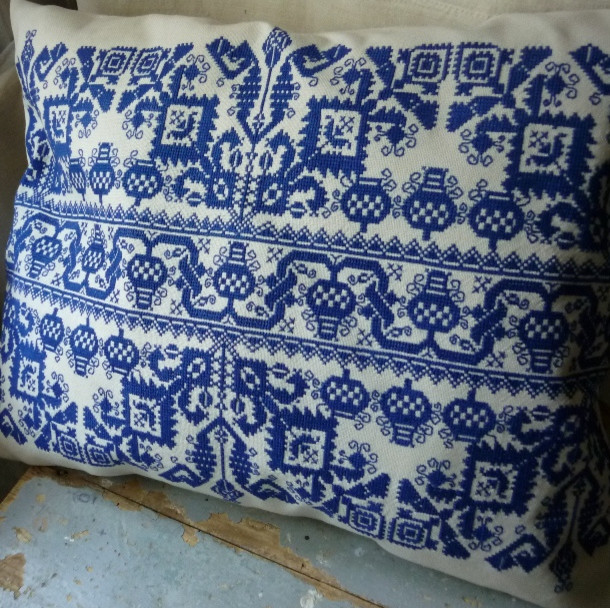 Hand Embroidered Cross Stitch Cushion Cover Traditional Decorative