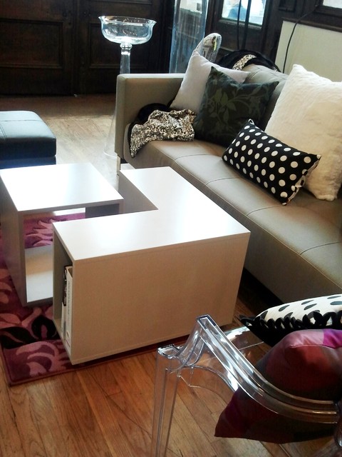 Home Styling modern-living-room
