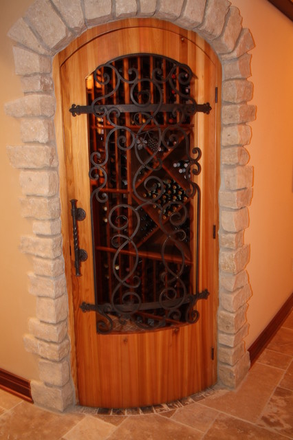 Cellar Entrance traditional-