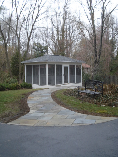 Screened Enclosure -exterior