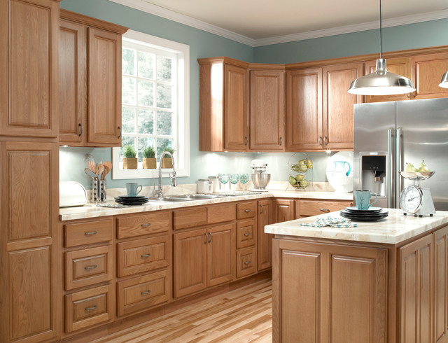 Ziemlich Honey Oak Kitchen Cabinets - Kitchen Cabinetry - other metro