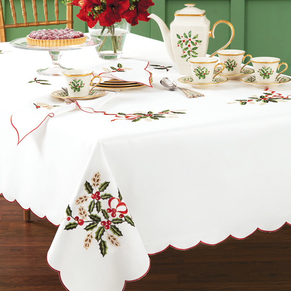 Lenox White Cutwork Holiday Nouveau Christmas Tablecloth Traditional