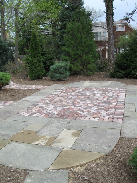 Patios Plantings Walkways Walls and Water traditional patio
