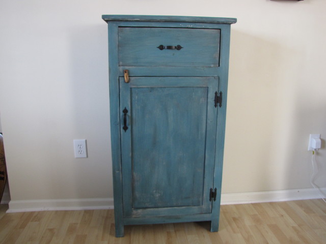 Primitive Woodworks traditional