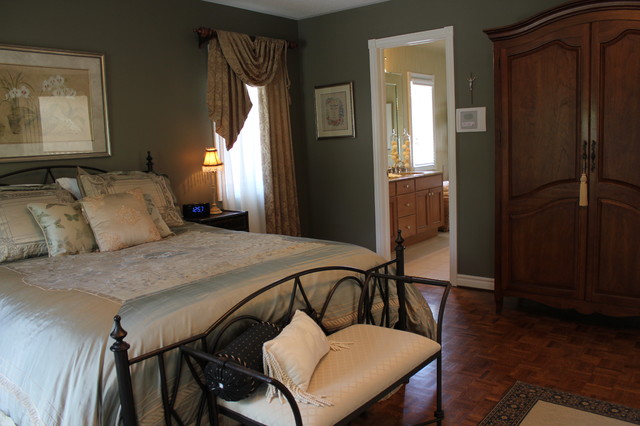 Home Staging, Before + Afters traditional bedroom