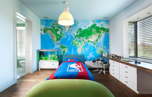 World map wallpaper used in kid's bedroom