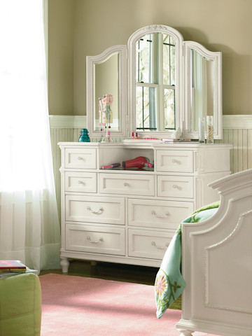 dressers with mirrors
