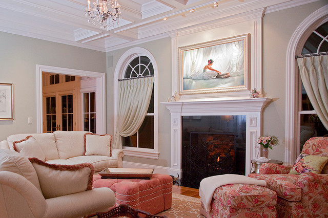 Eastern CT traditional living room