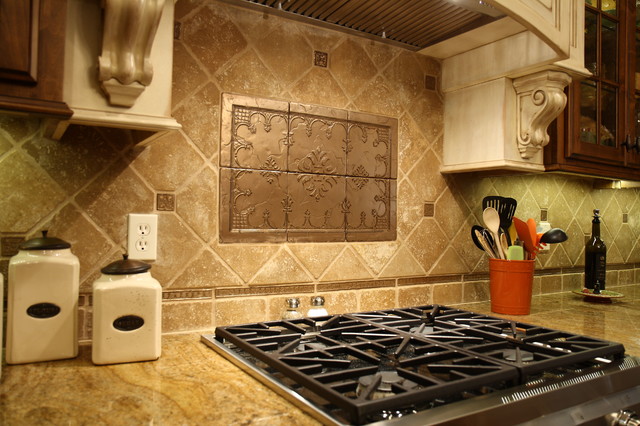 Classic Kitchen traditional-