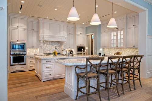 Kitchens With 10 Foot Ceilings / Pendant above island with 8 foot