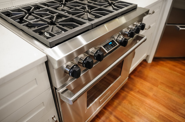 North Hills Kitchen farmhouse-kitchen