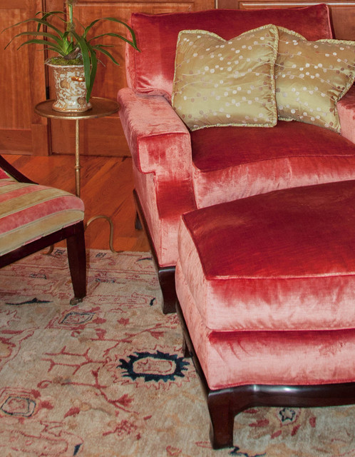 Library traditional family room