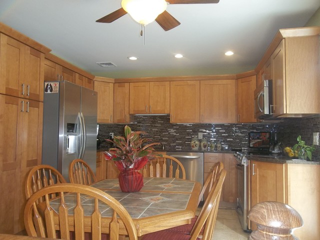 Selco kitchen deals modern english kitchen layout