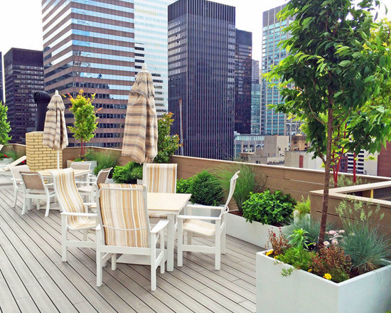 NYC Roof Garden Design with Composite Deck &amp; Fiberglass Pergola
