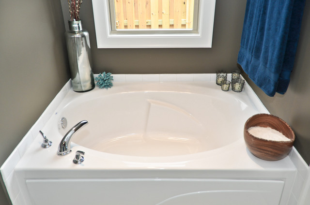 Signature Homes Master Bathroom at Chace Lake bathroom