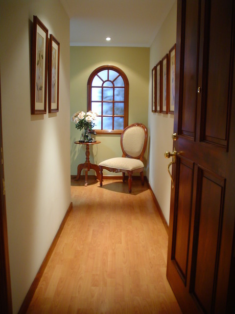 Apartment eclectic-